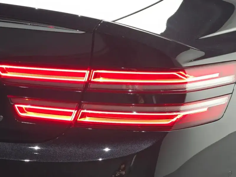 2023 Genesis G80 с пробегом 60 012 км