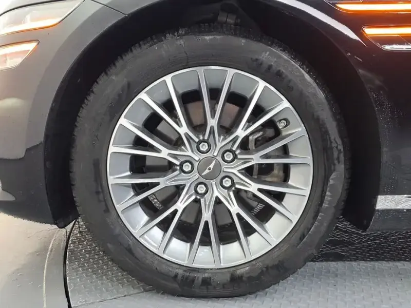 2023 Genesis G80 с пробегом 68 481 км