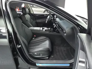 2023 Genesis G80 с пробегом 68 481 км