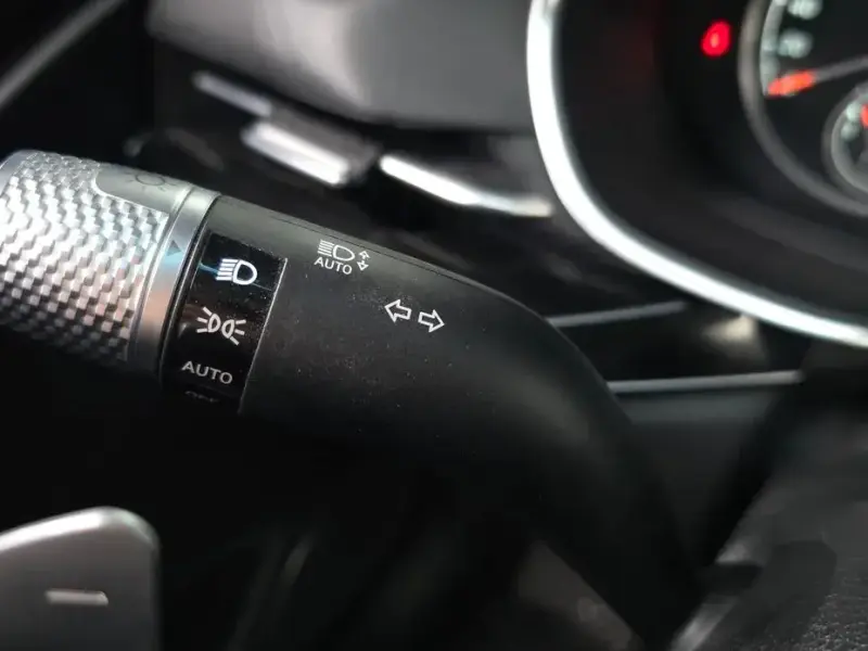 2023 Genesis G80 с пробегом 68 481 км