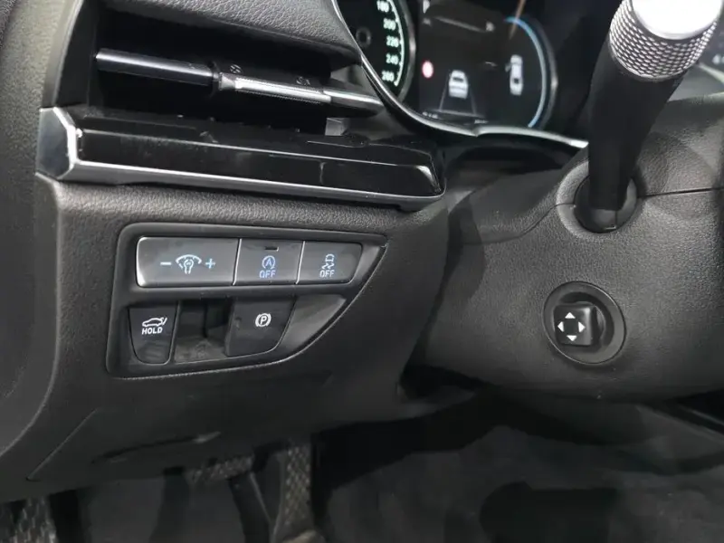 2023 Genesis G80 с пробегом 68 481 км