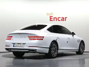 2023 Genesis G80 с пробегом 45 420 км