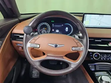 2023 Genesis G80 с пробегом 36 979 км