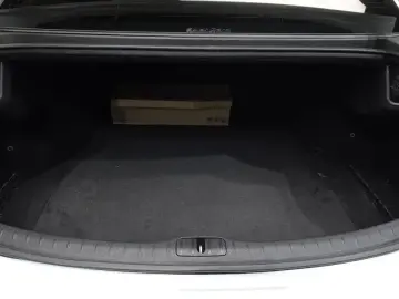 2023 Genesis G80 с пробегом 45 420 км