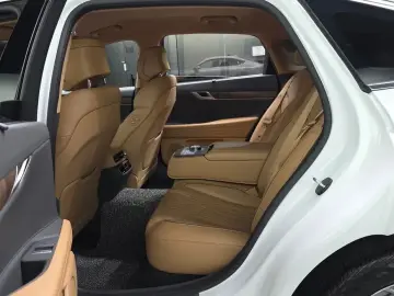 2023 Genesis G80 с пробегом 45 420 км