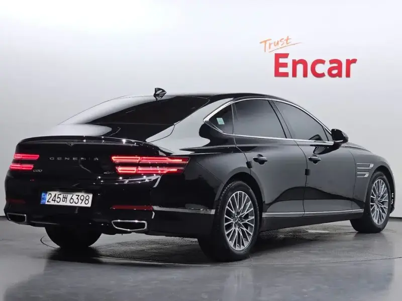 2023 Genesis G80 с пробегом 82 586 км