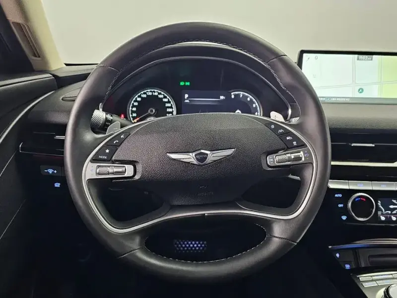 2023 Genesis G80 с пробегом 82 586 км