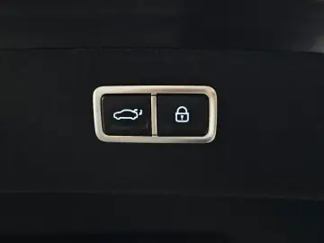 2023 Genesis G80 с пробегом 82 586 км