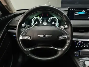 2023 Genesis G80 с пробегом 50 047 км