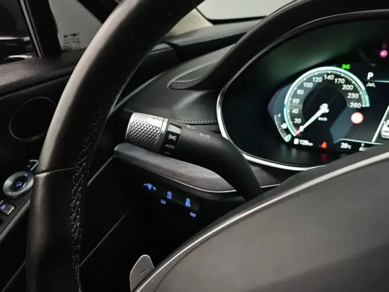 2023 Genesis G80 с пробегом 50 047 км