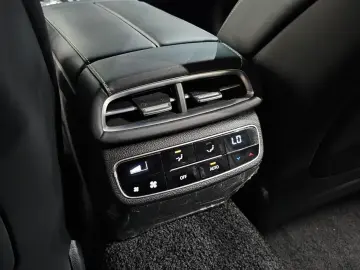 2023 Genesis G80 с пробегом 50 047 км