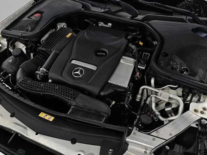 2020 Mercedes-Benz E-Класс с пробегом 222 341 км