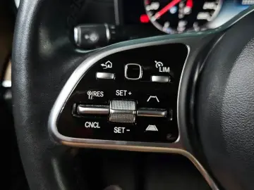 2020 Mercedes-Benz E-Класс с пробегом 222 341 км