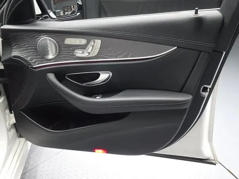 2020 Mercedes-Benz E-Класс с пробегом 73 269 км