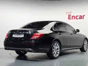 2019 Mercedes-Benz E-Класс с пробегом 86 912 км