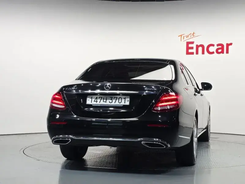 2019 Mercedes-Benz E-Класс с пробегом 86 912 км