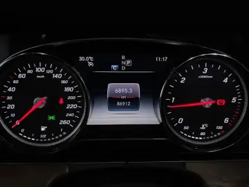 2019 Mercedes-Benz E-Класс с пробегом 86 912 км