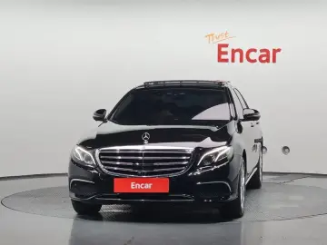 2020 Mercedes-Benz E-Класс с пробегом 14 452 км