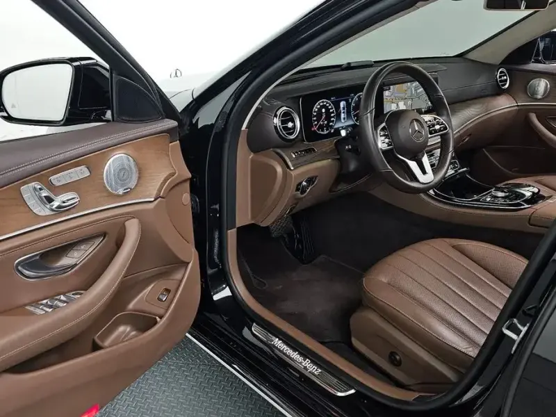 2020 Mercedes-Benz E-Класс с пробегом 14 452 км