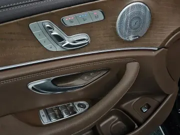 2020 Mercedes-Benz E-Класс с пробегом 14 452 км