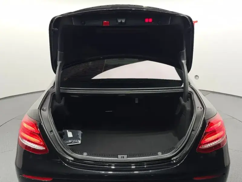 2020 Mercedes-Benz E-Класс с пробегом 14 452 км