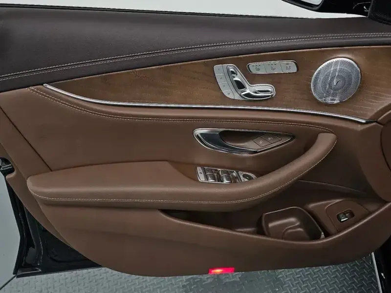 2020 Mercedes-Benz E-Класс с пробегом 14 452 км