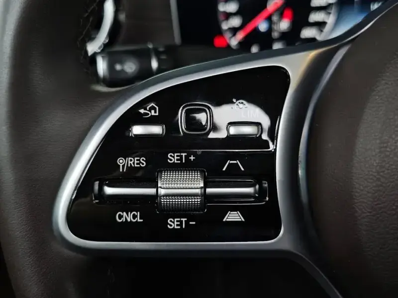 2020 Mercedes-Benz E-Класс с пробегом 14 452 км