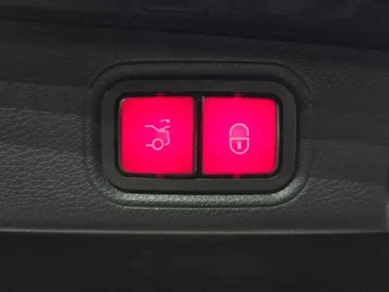 2020 Mercedes-Benz E-Класс с пробегом 14 452 км