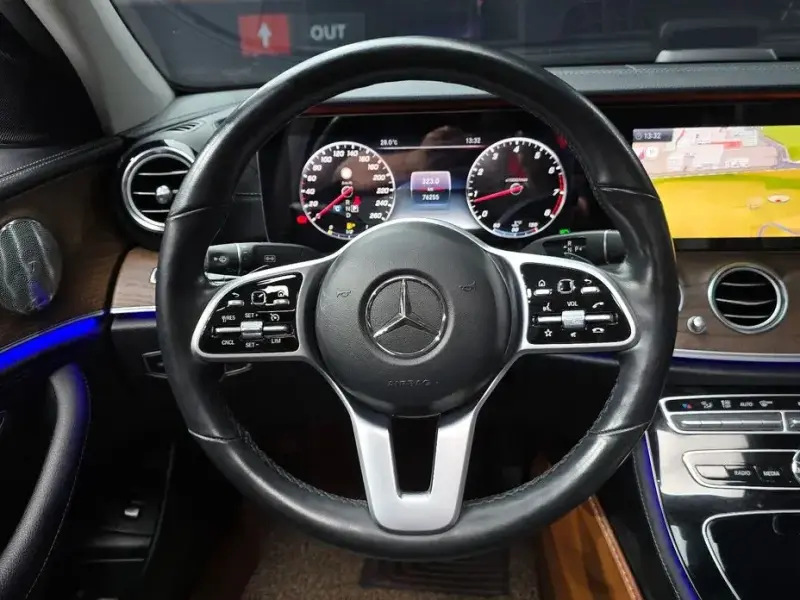 2019 Mercedes-Benz E-Класс с пробегом 76 255 км