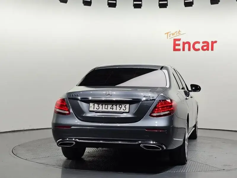 2020 Mercedes-Benz E-Класс с пробегом 154 404 км