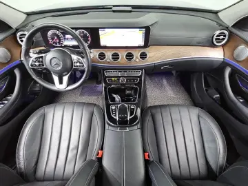 2020 Mercedes-Benz E-Класс с пробегом 154 404 км