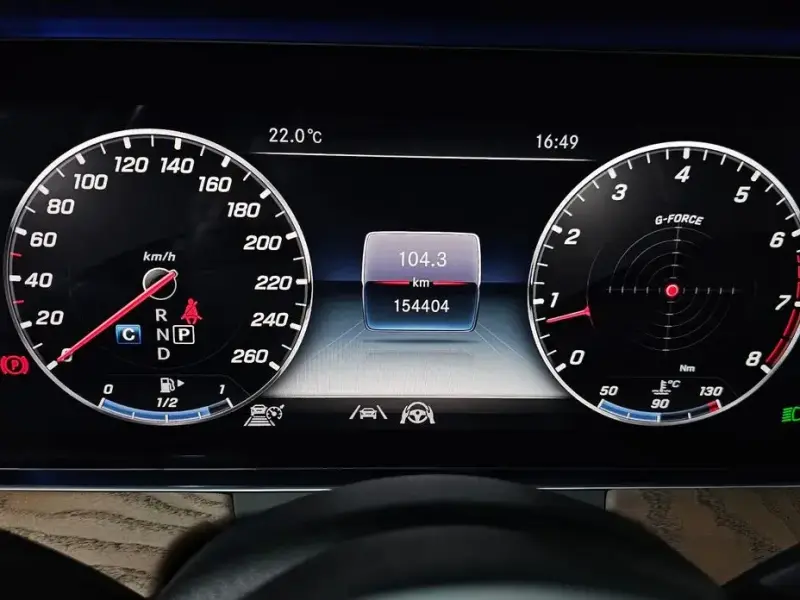 2020 Mercedes-Benz E-Класс с пробегом 154 404 км