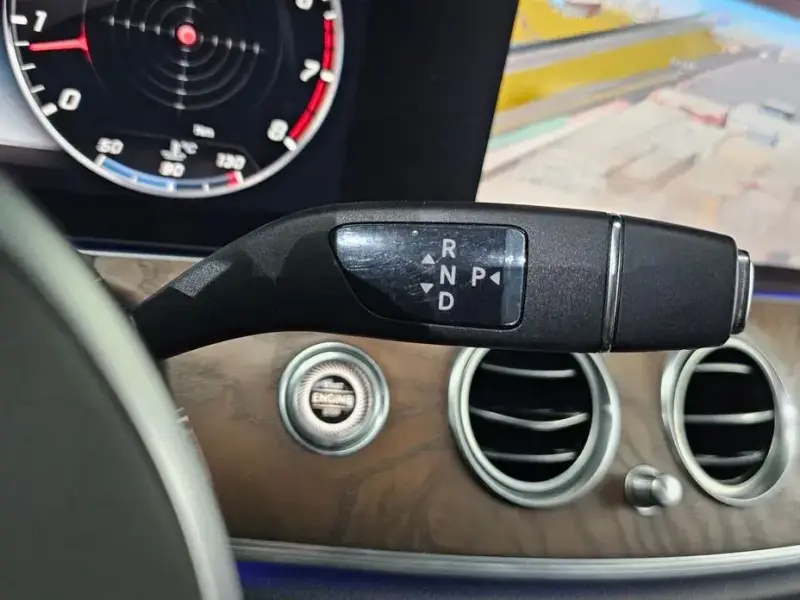 2020 Mercedes-Benz E-Класс с пробегом 154 404 км