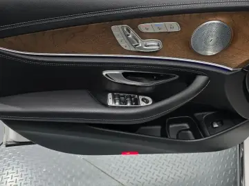 2019 Mercedes-Benz E-Класс с пробегом 76 255 км