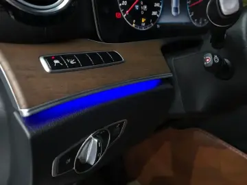 2019 Mercedes-Benz E-Класс с пробегом 76 255 км