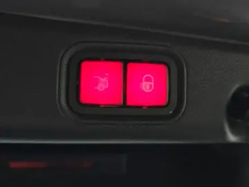 2020 Mercedes-Benz E-Класс с пробегом 154 404 км