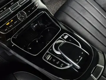 2020 Mercedes-Benz E-Класс с пробегом 154 404 км