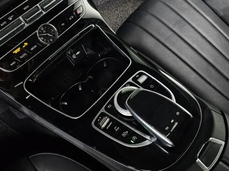 2020 Mercedes-Benz E-Класс с пробегом 154 404 км