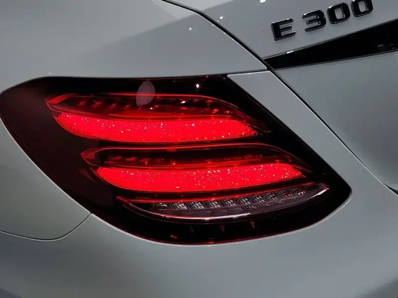 2020 Mercedes-Benz E-Класс с пробегом 103 514 км