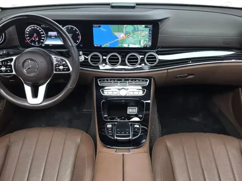 2020 Mercedes-Benz E-Класс с пробегом 78 406 км