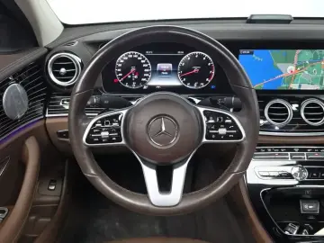 2020 Mercedes-Benz E-Класс с пробегом 78 406 км
