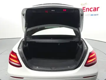 2020 Mercedes-Benz E-Класс с пробегом 78 406 км