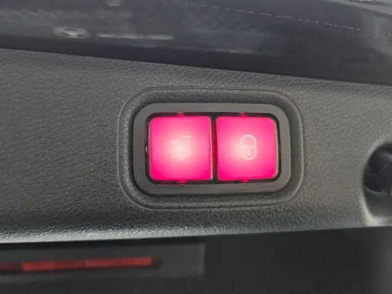 2020 Mercedes-Benz E-Класс с пробегом 16 653 км