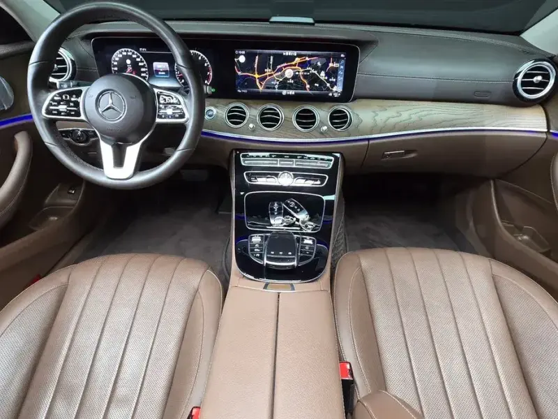 2019 Mercedes-Benz E-Класс с пробегом 83 604 км