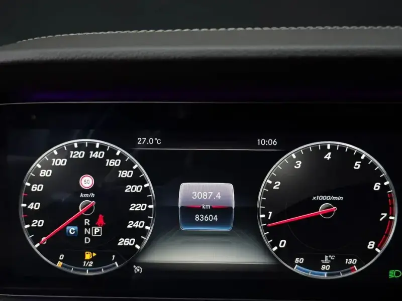 2019 Mercedes-Benz E-Класс с пробегом 83 604 км