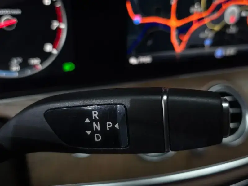 2019 Mercedes-Benz E-Класс с пробегом 83 604 км