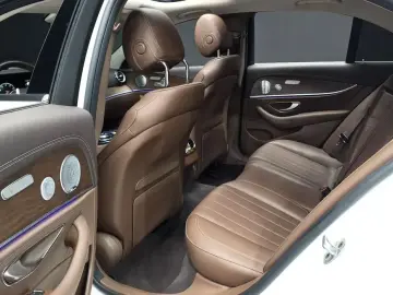 2019 Mercedes-Benz E-Класс с пробегом 83 604 км