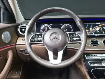 2019 Mercedes-Benz E-Класс с пробегом 83 604 км