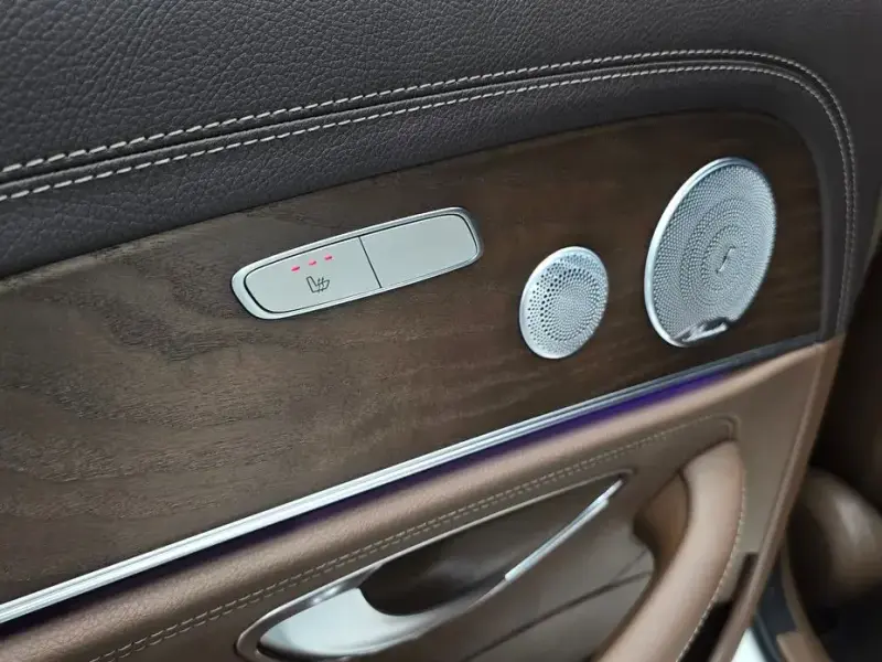 2019 Mercedes-Benz E-Класс с пробегом 83 604 км