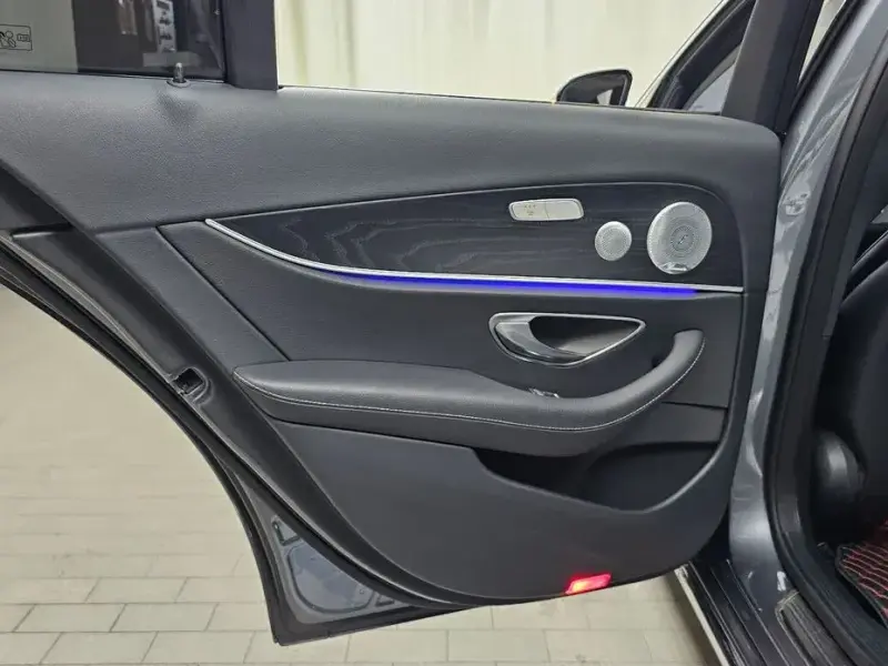 2019 Mercedes-Benz E-Класс с пробегом 78 972 км